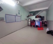 2 Q7 bùi văn ba, nhà sẵn dòng tiền ổn định, hxh 1 trục sổ vuông vức hoàn công đủ gần chợ 6.xt