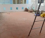 3 Cần cho thuê nhà 55m2 x 3 tầng ngay ngã 3 xa la, hà đông