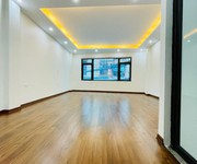 1 Hồ tùng mậu - cầu giấy - nhà mới - thông- thang máy- văn phòng- thông sàn - hơn 13 tỷ