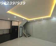 Khương trung 35m 3,2 tỷ - ở ngay - gần hồ