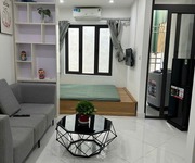 Bán nhà phố nguyễn trãi, 40m2, 5 tầng, 3 phòng ngủ, nội thất long lanh, chỉ 6,2 tỷ