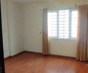 1 Bán nhà lạc long quân - 5 tầng dân xây chắc chắn - 1 nhà ra phố - 42m2x5t - 6.8 tỷ