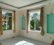 Cho thuê biệt thự 200m2, 5pn,   nội thất gần chợ tóc tiên thị xã phú mỹ