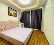 2 Bán nhà ngõ 37 dịch vọng, 36m2, 5 tầng, kinh doanh, ô tô cách nhà 10m, giá 7.8 tỷ