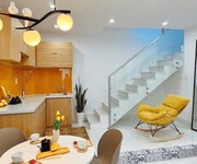 1 Nhà đẹp kiệt trần cao vân tới 90m2