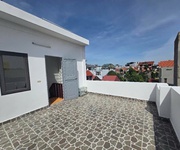 2 Nhà đẹp nguyễn văn cừ- long biên. diện tích 36m, mặt tiền 5.63m. giá 6.8 tỷ. nhà mới, vị trí đẹp,