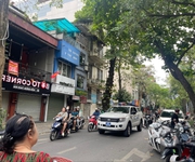6 Bán Nhà Mặt Phố Quán Thánh Dt:60m x 3T Mt:10m Giá 24,5 Tỷ Đang Cho Thuê 45Triệu ÔTô Đỗ Ngày Đêm
