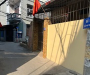 2 Tôi cần bán mảnh đất đẹp phố phú thượng- tây hồ, 39m2, mt 5m, 7.6 tỷ. lô góc- kinh doanh.