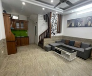 1 Chính chủ bán nhà 5 tầng o to đậu cạnh nhà 38m2 3 ngủ giá :6.1 tỷ ngã tư sở