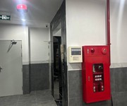 1 Bán toà nhà dòng tiền phố quan nhân, 7 tầng thang máy, 18 phòng kk, dòng tiền 85tr/tháng, pccc, lô