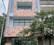 Cho thuê nhà 5 tầng mới xây hiện đại, diện tích sàn 100m2, có cầu thang máy làm văn phòng, spa Cho thuê nhà 5 tầng mới xây hiện đại, diện tích sàn 100m2, có cầu thang máy làm văn phòng, spa