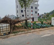 Bán đất đấu giá nguộn, dĩnh trì, tp bắc giang. 93.5m2, mt 5,5m. đường 16m. giá 1.95 tỷ