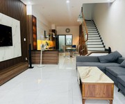 Bán nhà 3 tầng 3PN 4WC  đường TRẦN KIM XUYẾN,  hoà xuân , cẩm lệ