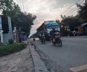 Chỉ nhỉnh 2 đồng có nhà mặt tiền khủng 5mx20m buôn bán sầm uất nguyễn văn bứa ngã 3 giồng