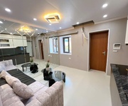 B2 tập thể văn chương 17/50m2 t2 2.45 tỷ đống đa  nhà đẹp ở luôn - ô tô đỗ cầu thang - lô góc 2