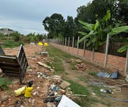 4 Chính chủ cho thuê lô đất 3300m2 tại phường thới hoà, tp bến cát.