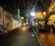 1 Căn nhà vị trí đẹp, 2 mặt tiền đường 6m đổ nhựa, ngang 8m, sát nguyễn văn thoại, cách biển mỹ khê