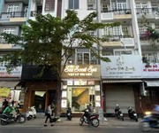 Thiện chí sang nhượng cơ sở spa và babershop , ngay cầu sài gòn