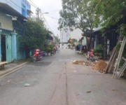 4 Nhà c4,đất thổ cư lô mặt hẻm 1/đường thạnh xuân 52, phường thạnh xuân, q12, dt 197m2  15mx15m  hẻm