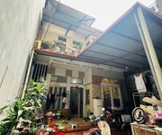 2 Cầu giấy - ngõ thông - 4 chỗ qua nhà - vừa ở vừa cho thuê sẵn dòng tiền, mấy bước ra phố   hồ tây