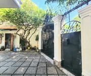 4 Chính chủ gởi bán biệt thự Trần Quốc Thảo, Phường Võ Thị Sáu  P7 , Quận 3.