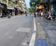 Bán nhà trung tâm phố cổ - Mặt phố Hàng Đào - 140m2 - Giá 130 tỷ