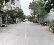 3 Chính chủ bán 81,8m2 đất TĐC Thạch Bàn. Đường rộng 13m, gần các dự án Himlam