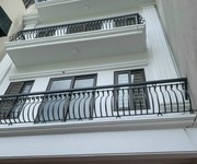 Bán nhà gần học viên tài chính - dt30m2 - 5 tầng - giá hơn 4 tỷ - bắc từ liêm - kinh doah để ở