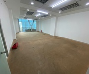 2 Bán hoặc cho thuê  tòa nhà văn phòng