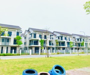 Cách Long Biên chỉ 6km thôi xuất hiện dự án Centa Riversidecos mức giá chỉ bằng 1/3 giá đất Long Bi