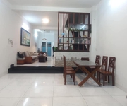 2 Chính chủ gửi bán nhà 2.5 tầng mt đường nguyễn thị thập
