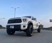 Chính chủ cần bán xe toyota tundra 1794 edition