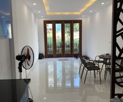 9 Chính chủ cho thuê nhà nguyên căn 5 tầng, dt 35m2 tại Hồ Tùng Mậu
