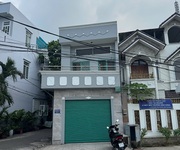 Chính chủ cần cho thuê nhà 2 tầng 3 mặt tiền hẻm xe tải 1 sẹc cách hương lộ 2 khoảng 50m