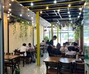 2 Sang nhượng quán cơm gà, cơm bình dân tại hải châu, đà nẵng
