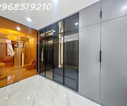 Bán nhà 4 tầng mới xây đường cách mạng tháng 8 q10, 90m2, sổ hồng chính chủ