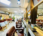 Nhà hẻm xe tải đường cách mạng tháng 8 phường 12 quận 10.