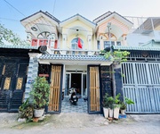 Bán Nhà Gần Trường Học Dĩ An Mặt Tiền 6m Kinh Doanh Tốt