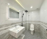 3 Bán nhà trại lẻ lê chân