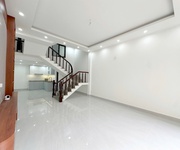 2 Bán nhà trại lẻ lê chân