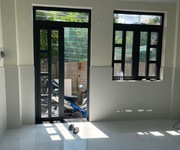 Bán gấp nhà 2 tầng   hẻm xe hơi   sát quốc lộ 13   giá chỉ 4.05 tỷ