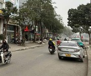3 Bán đất mặt phố trung tâm thanh xuân, dt 200m2, m.tiền 9m, căn góc, giá đầu tư
