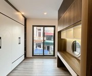 2 Nhà mới 45m x5 siêu đẹp ngô gia tự  - việt hưng long biên - lô góc full nội thất oto đỗ gần cổng