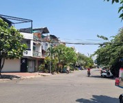 Chủ giảm giá sâu, chỉ 9.8 tỷ, mt kinh doanh đỉnh, đường 8,   p4q8   65m2, 4 x 16m  3 tầng.