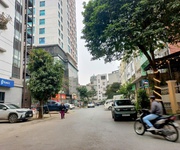 Cần bán nhà lk nguyễn trãi, view chung cư vỉa hè oto tránh văn phòng, 96m mt5.5, nhỉnh 37tỷ