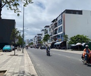 4 Cho thuê nhà 5 tầng mặt tiền đường thích quảng đức  số 4  , p. phước hải. tp nha trang