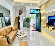 Bán nhà 3 tầng, 39m2, hoàng mai - hà nội, giá 5 tỷ hơn- sổ đỏ chính chủ
