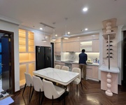 7 Cho thuê căn 3 ngủ sang xịn Diamond crown