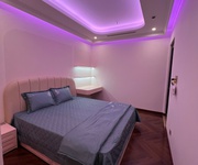 9 Cho thuê căn 3 ngủ sang xịn Diamond crown