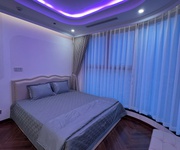 13 Cho thuê căn 3 ngủ sang xịn Diamond crown